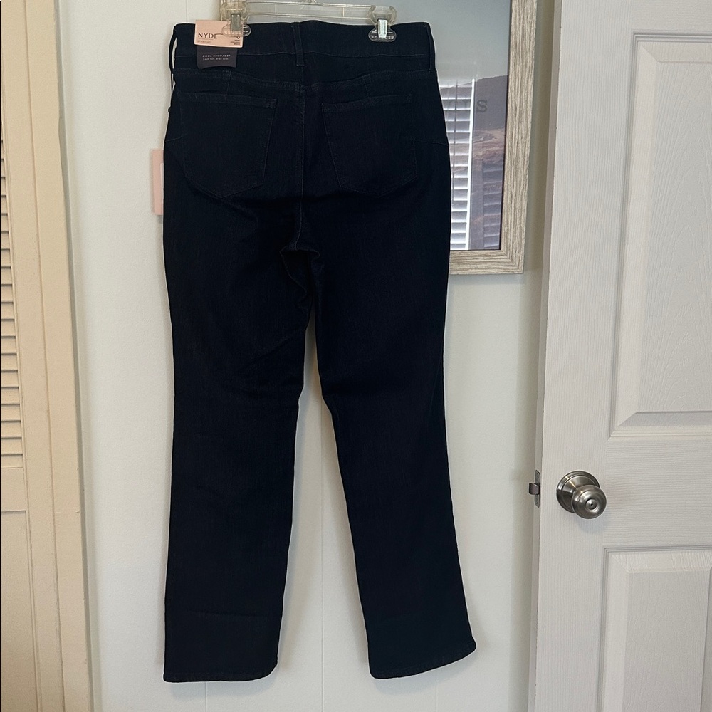 NWT Size 10P NYDJ Marilyn Straight Rinse Blue Jeans Lift x Tuck Technology - Picture 3 of 4